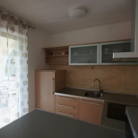 公寓 Apartman Villamare