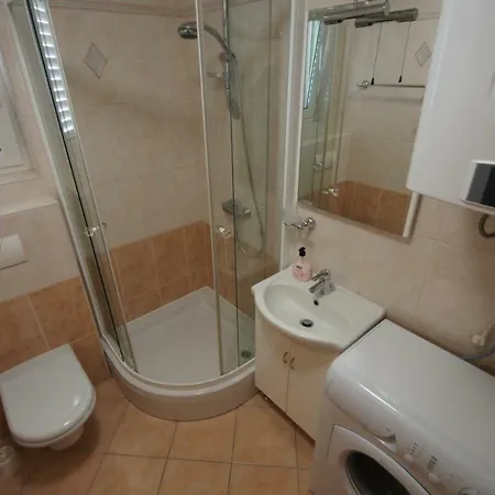 公寓 Apartman Villamare *